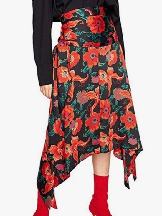Zara Dresses & Skirts - ZARA Floral Midi Skirt Asymmetric Hem Size XS